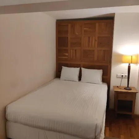 Rembrandt 3* Bukarest