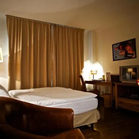 Rembrandt Hotel