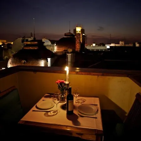 Rembrandt Old Town Hotel