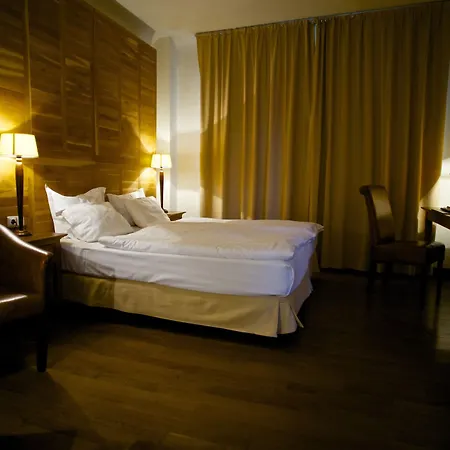 Rembrandt Hotel