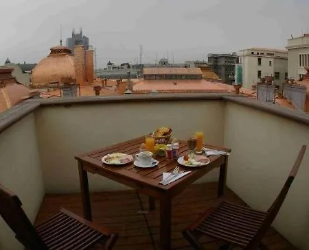 Rembrandt Old Town Hotel 3*