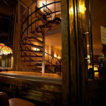 Hotel Rembrandt Old Town