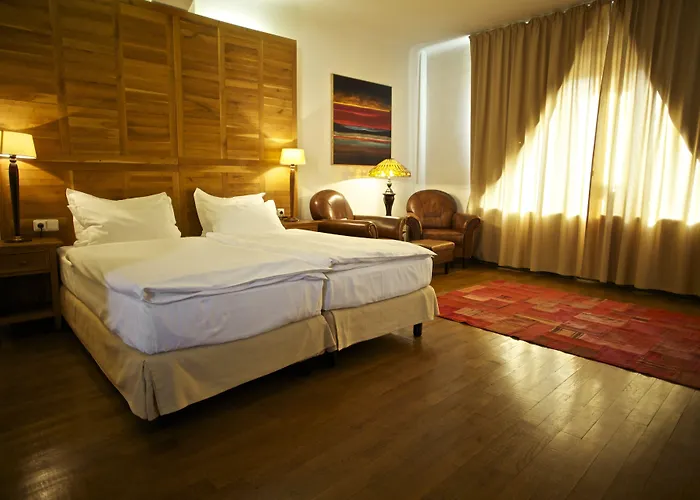 Rembrandt Old Town 3* Bucureşti