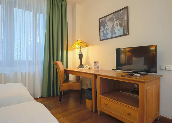 Hotell Rembrandt Old Town Bukarest