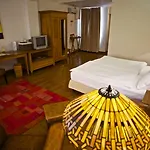 酒店 Rembrandt Old Town 3*