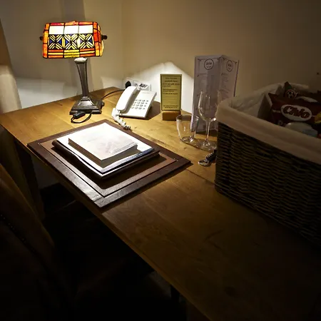 Rembrandt Old Town 3*