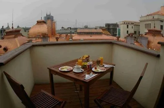 Rembrandt Old Town Hotel 3*